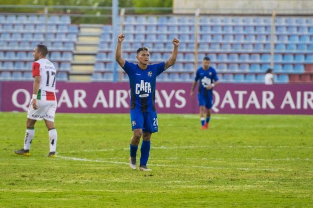 Los 11 legionarios hondureños sin contrato o con futuro incierto