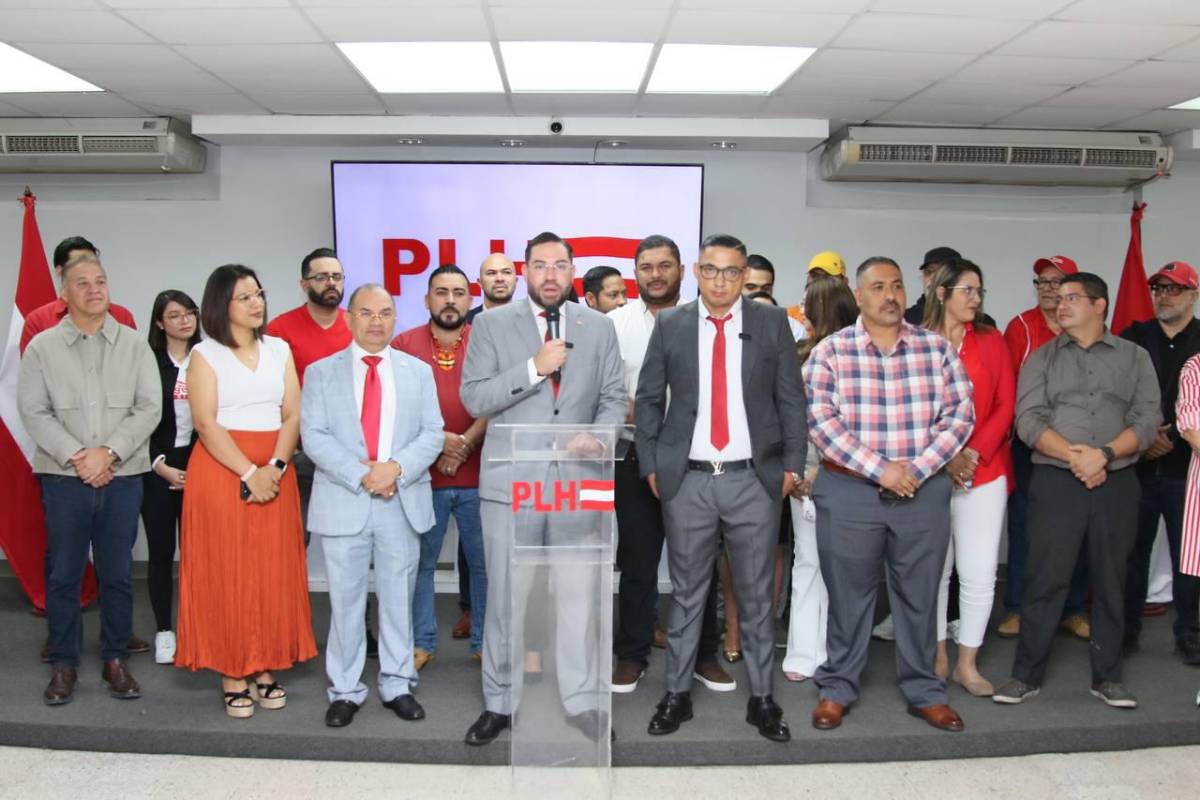 Así fue la presentación de la precandidatura a diputado de Emilio Izaguirre y sus primeras declaraciones