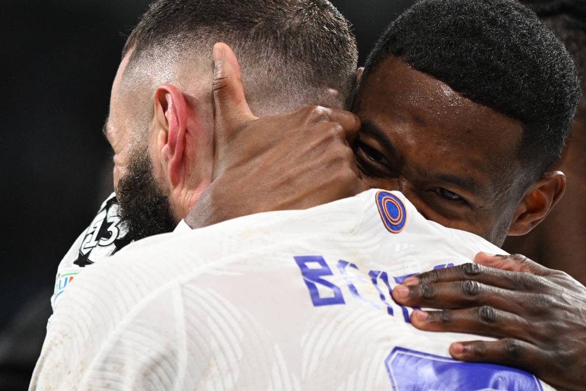 FOTOS: Messi totalmente hundido, Alaba consuela a Mbappé y el tremendo beso de Benzema a Vinicius tras eliminar al PSG
