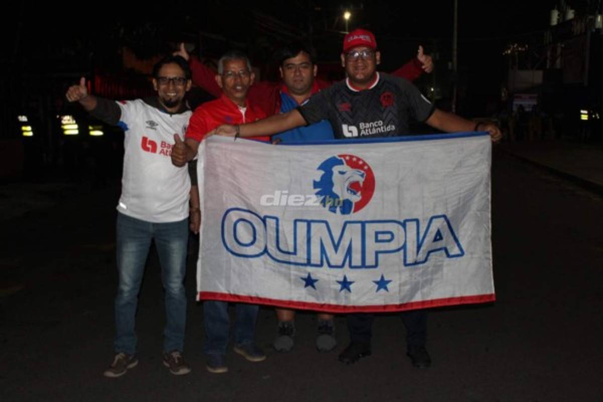 Nunca estarán solo: Olimpistas arropan en masa a su equipo para juego ante Saprissa