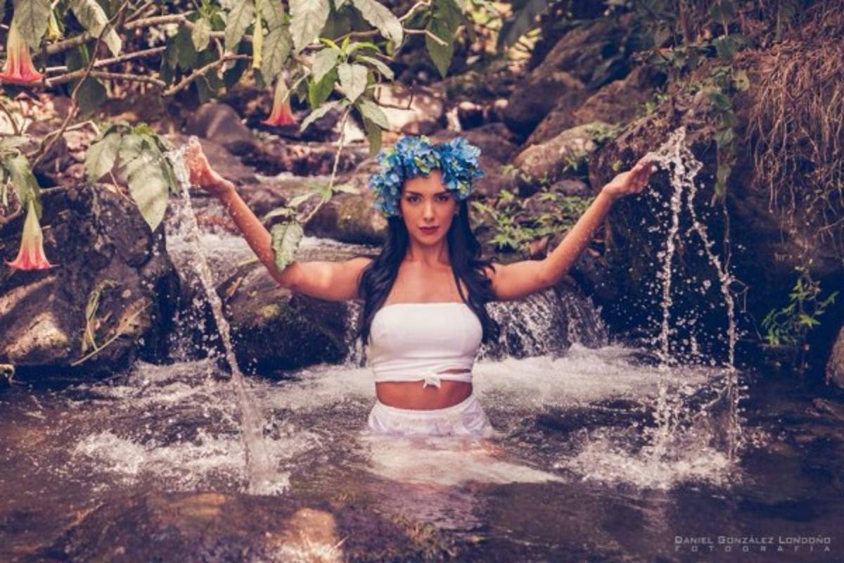 Dorelyn Rojas, la hermosa modelo tica que se emociona con el Mundial de Rusia