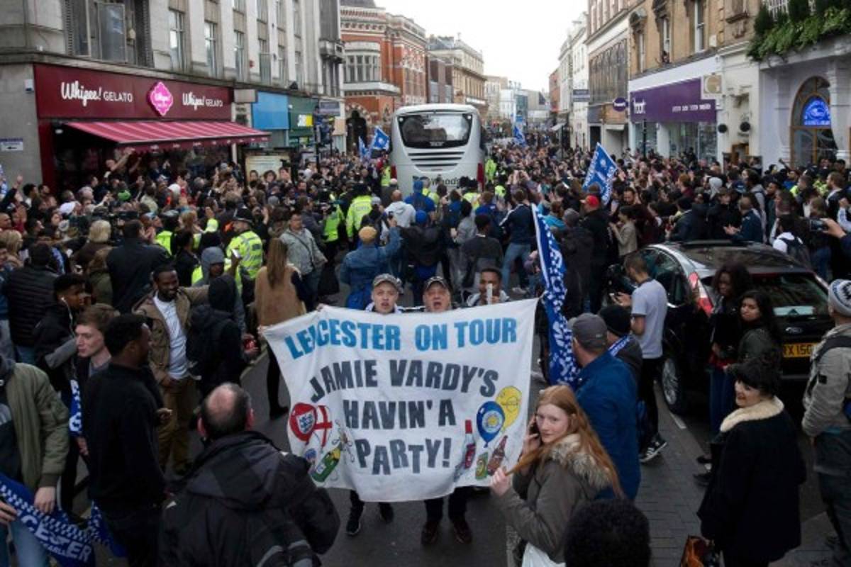Fotos: La afición del Leicester City y la celebración de un título histórico