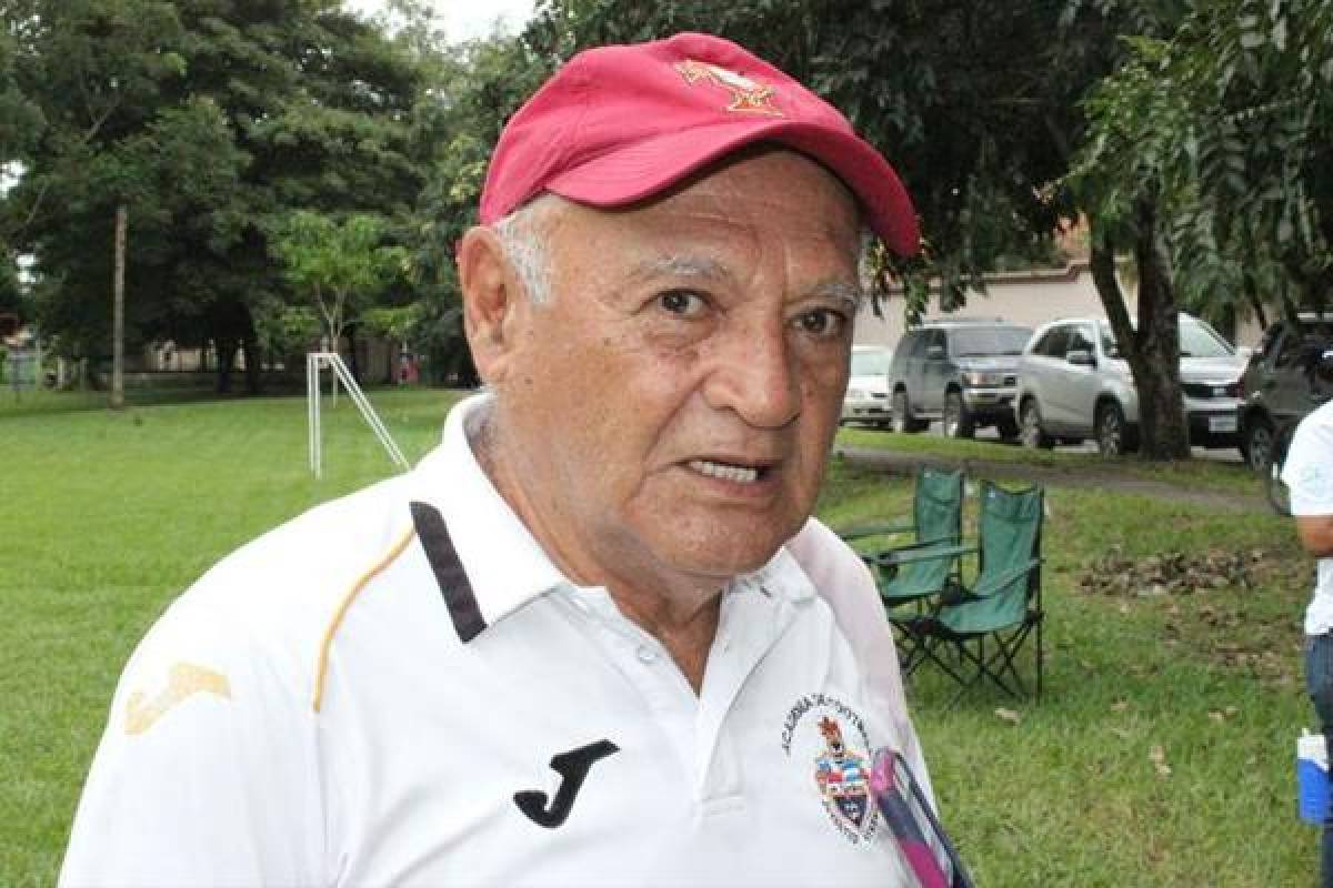 Muere histórico técnico Néstor Matamala a los 82 años a causa de un paro cardíaco en Portugal