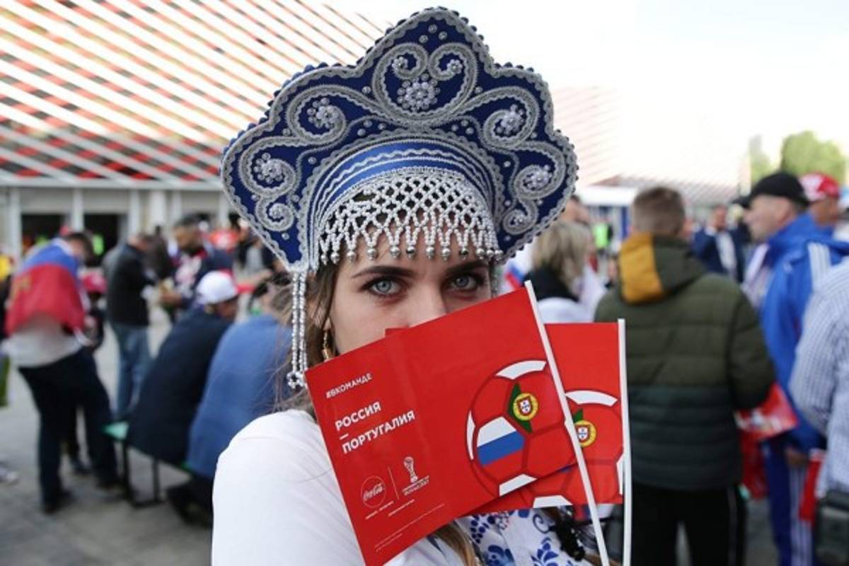 NO SE VIO EN TV: Le piden matrimonio a Cristiano en la Copa Confederaciones