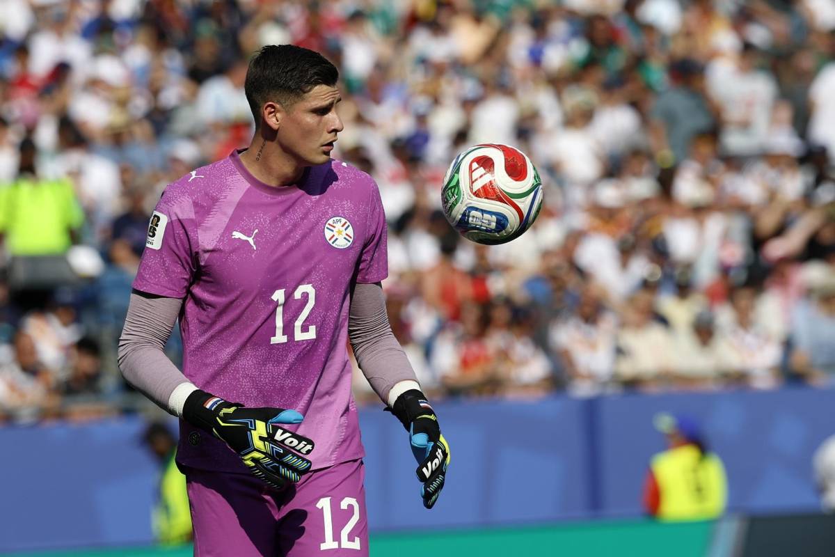 Chilavert lo llamó 'mudo': ¿Quién es Orlando Gill, el héroe de Paraguay?