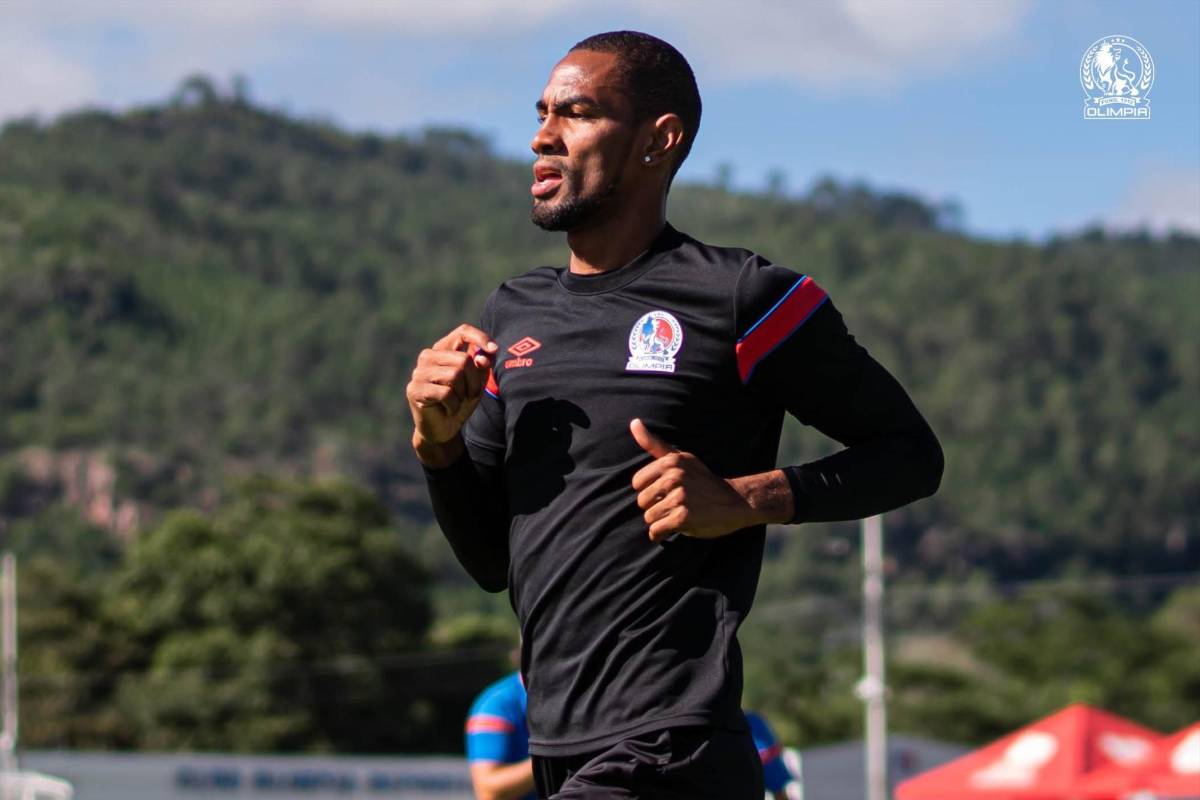 Con dos sensibles bajas: Así sería el 11 del Olimpia que prepara Pedro Troglio para enfrentar a la Real Sociedad en Tocoa