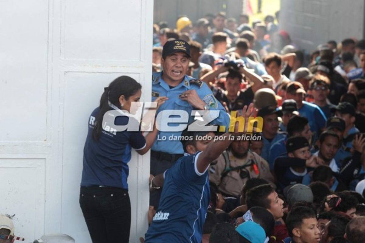 Impactantes: Las fotos de la tragedia y los minutos de terror en el Nacional