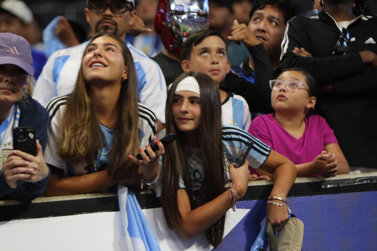 La belleza argentina, la que mostró demás, los asiáticos con la camiseta de Messi y la famosa hondureña en Copa América