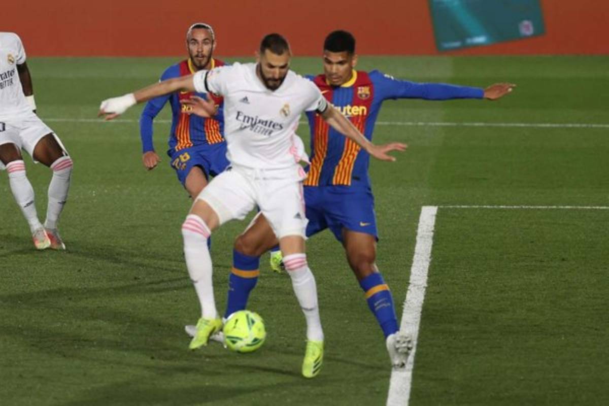 La frustración en la salida de Messi y la foto de Piqué que provoca la burla de todo el madridismo