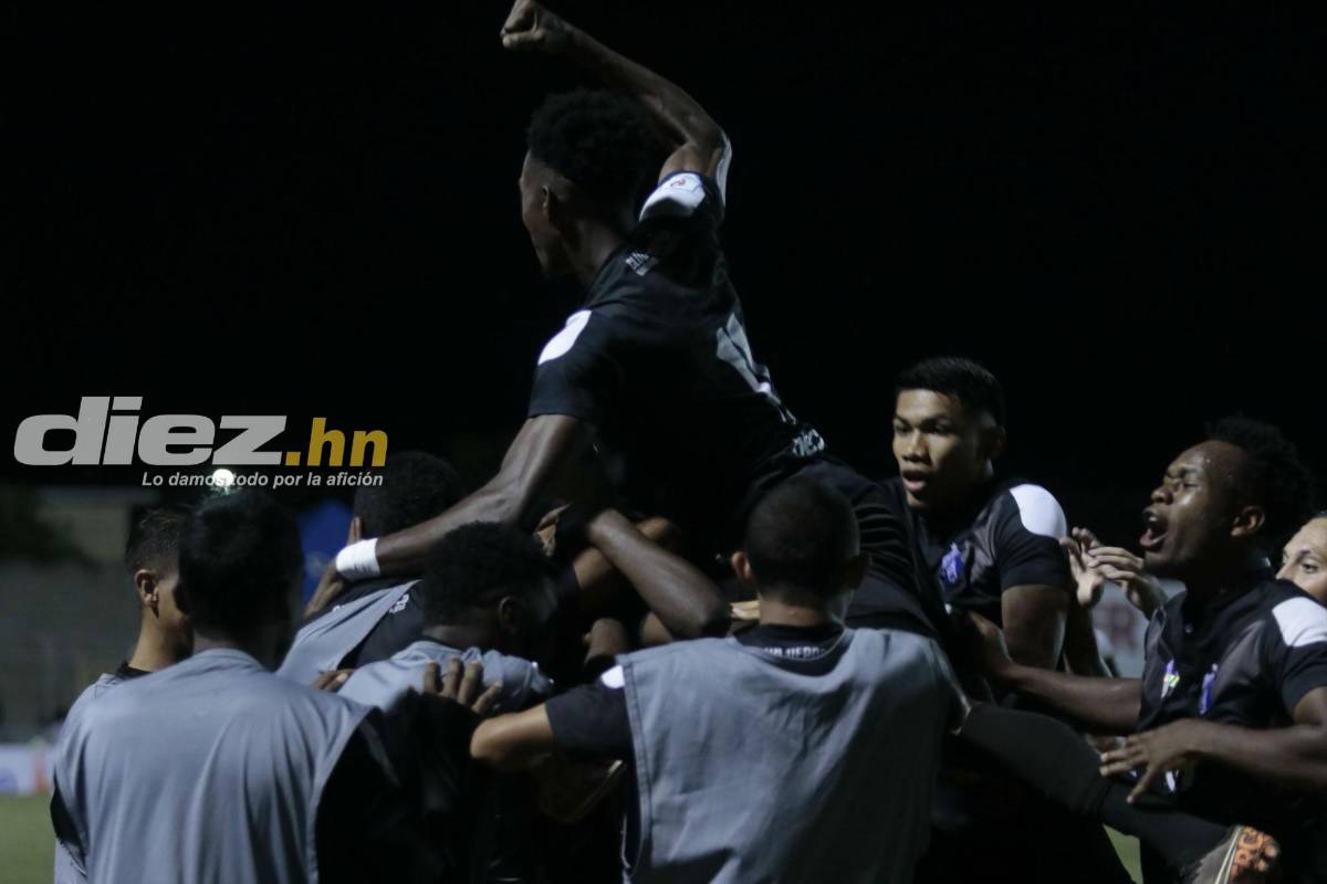 La emotiva imagen de Omar Elvir por el triunfo de Potros, bellas mujeres y lamentable lo que ocurrió otra vez en La Ceiba