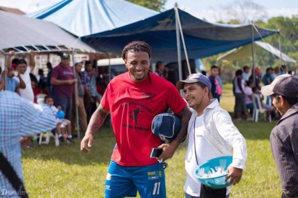 'Pando' Ramírez, de vestir la camisa de la selección de Guatemala a jugar partidos de exhibición