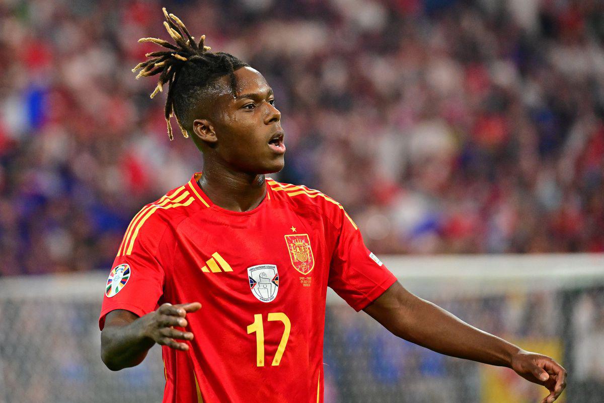 Di María dio un giro radical y la bomba de Balotelli; futbolista deja el Manchester City y el anuncio de Lunin