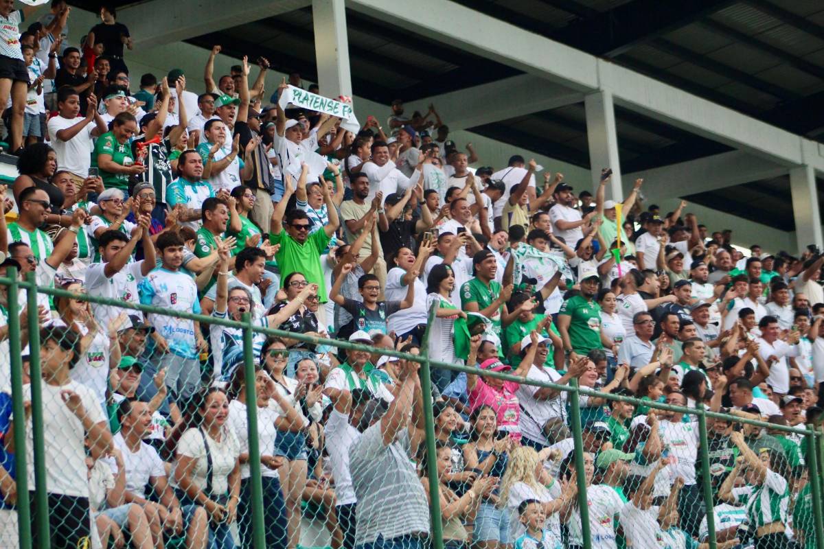 Jugadores esperando pago de salarios, Mauricio Dubón presente y mundialista vio jugar a su hijo