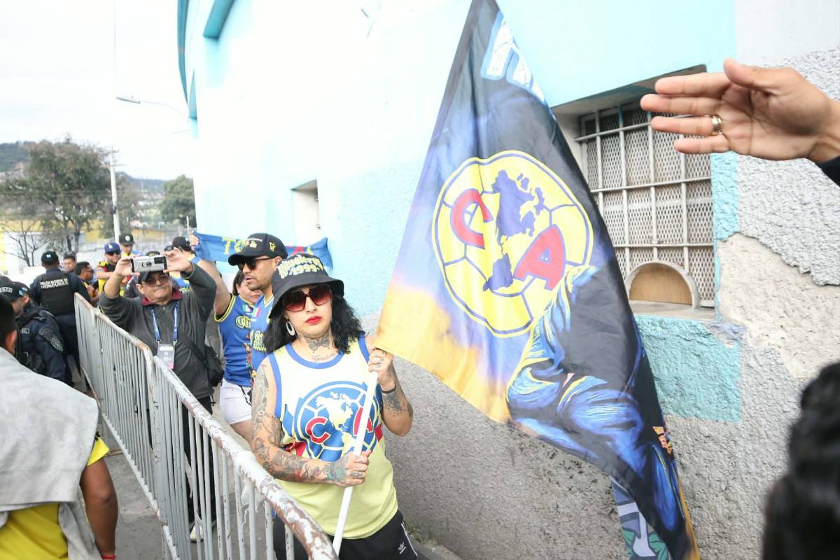 El gigante de Concacaf llegó a Honduras: barra del América asiste al Nacional y predice goleada sobre Olimpia