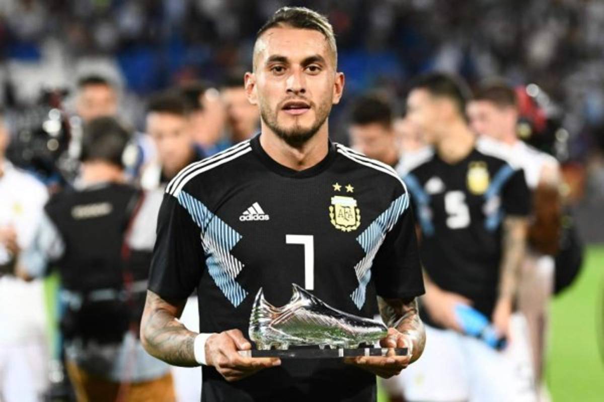 Con cuatro cambios: El sorpresivo 11 que usará Argentina ante Paraguay en la Copa América