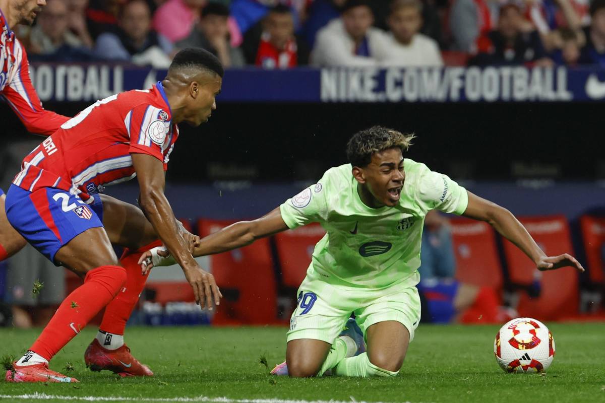Lamine Yamal acabó con sangre, patadas del Atlético y la cábala que le falló a Simeone; Szczesny sigue invicto