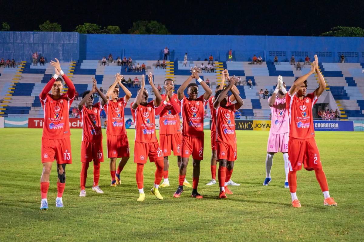 Técnico del Vida destapa crisis y señala a jugadores: Siete nos han dado líos