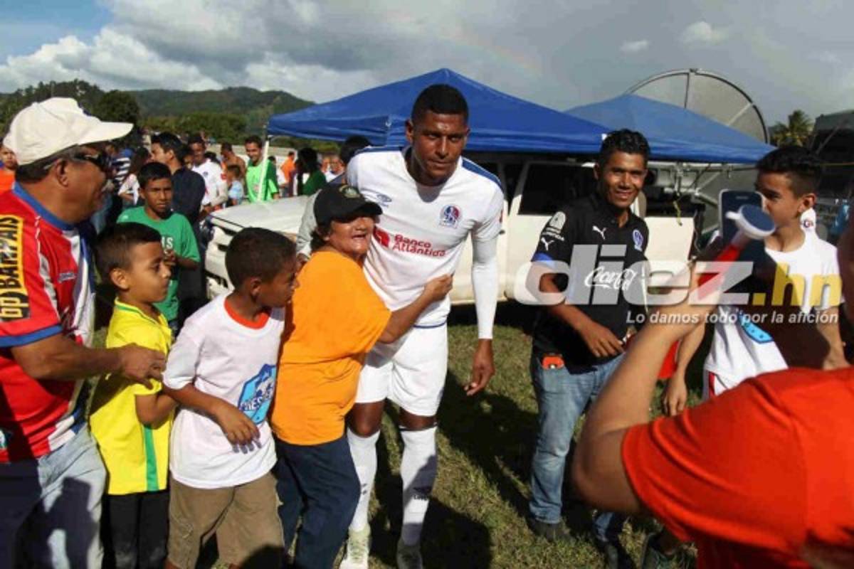 Olimpia se deja querer por la afición de El Paraíso en Copa Presidente