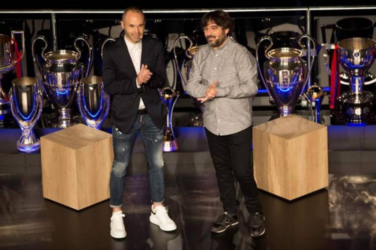 Así fue la emotiva y tremenda despedida de Andrés Iniesta del FC Barcelona