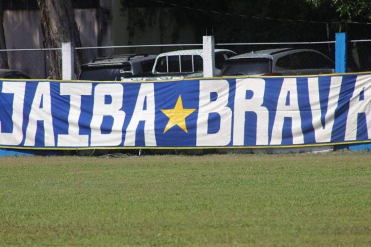 'Manita' de Victoria a Real Juventud: fiesta, llanto y polémica arbitral en La Ceiba ¡hasta expulsión!