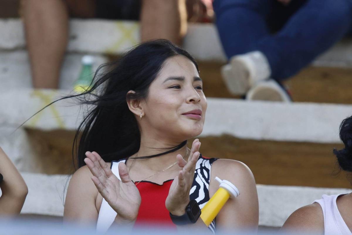 Belleza en las gradas y entrega total en la cancha; Real Sociedad no estuvo solo en el último partido del Clausura 2023