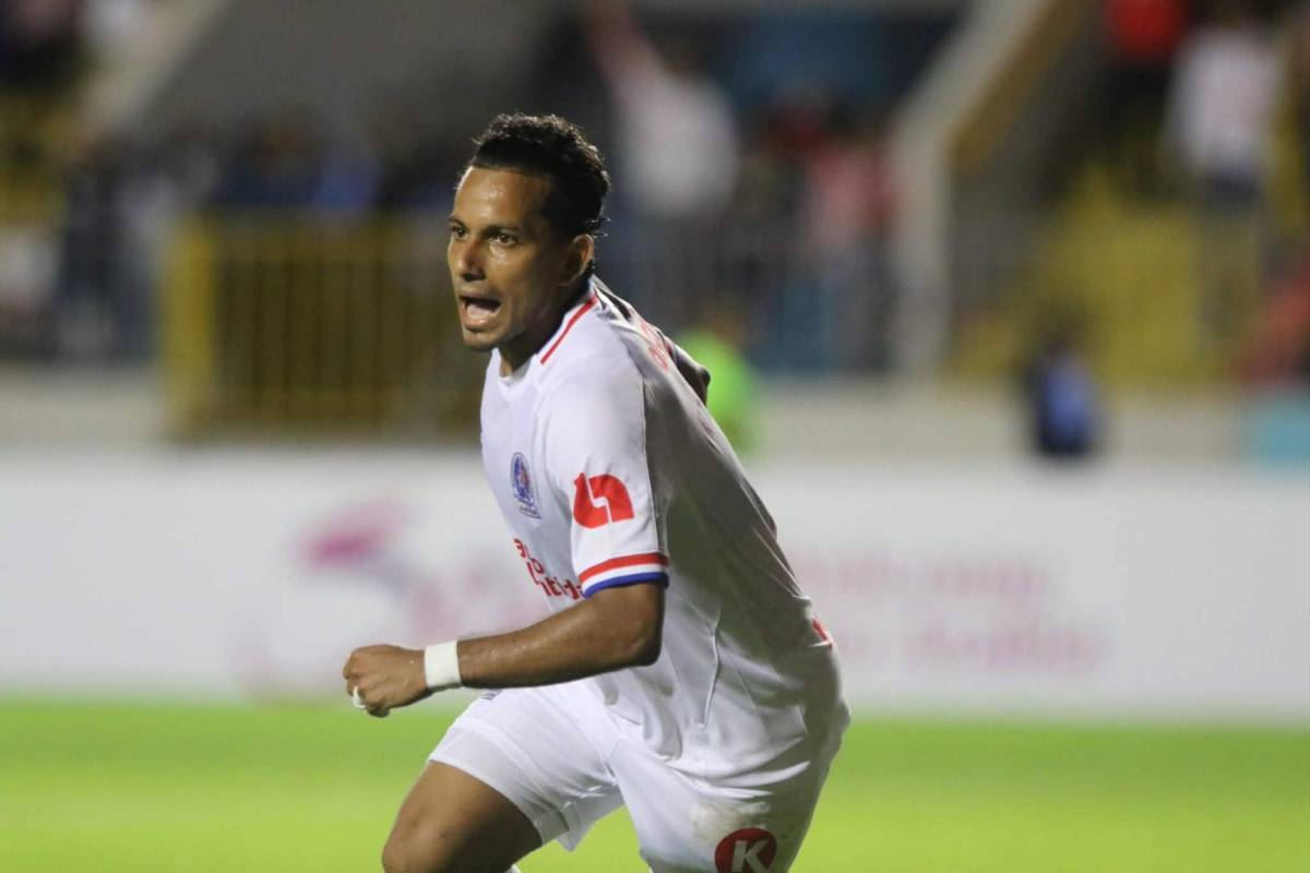 ¿Y el VAR? el penal que no le pitaron a Mixco y la extraña celebración de Edwin