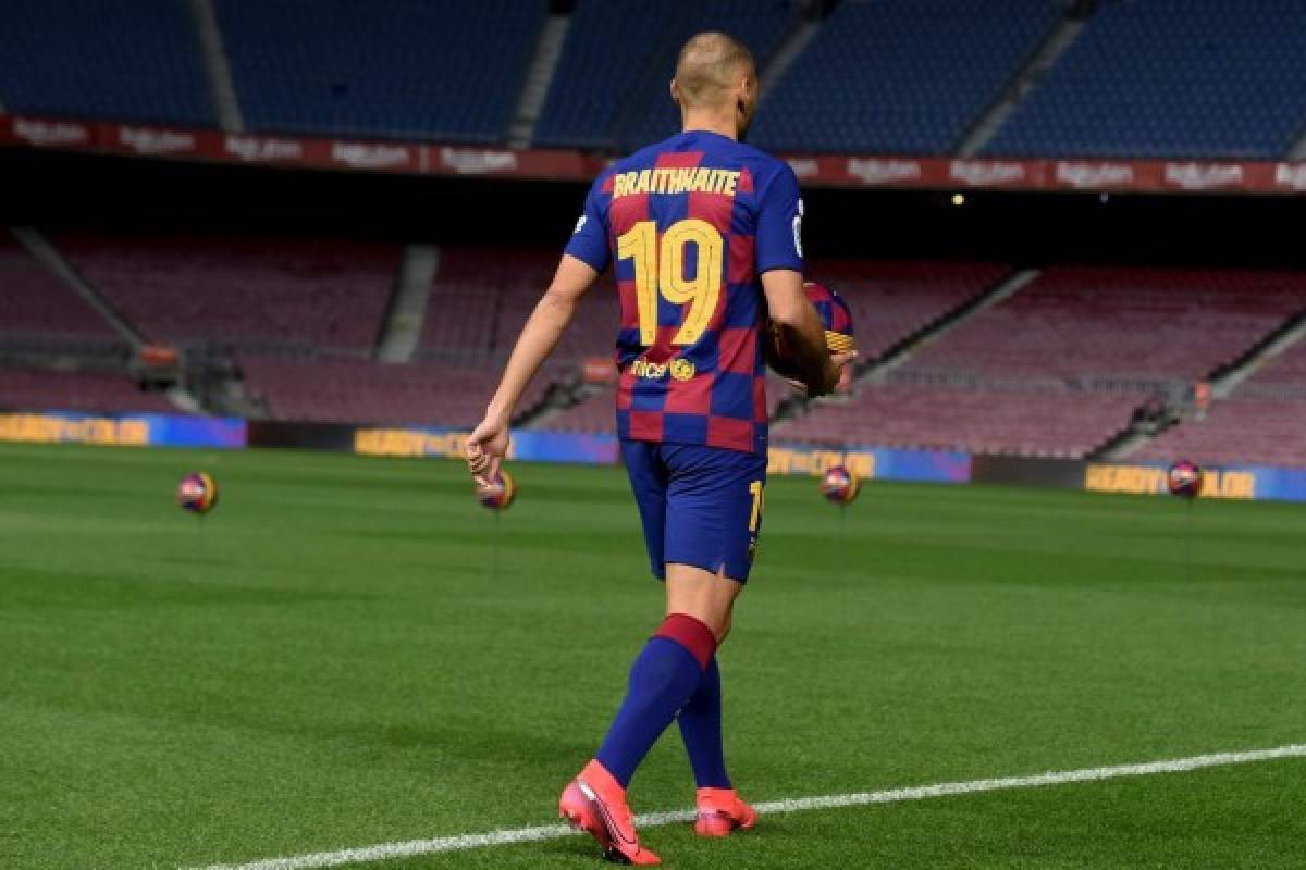 Así fue la presentación de Braithwaite con Barcelona: Sonrisas, magia y...¿es del Real Madrid?