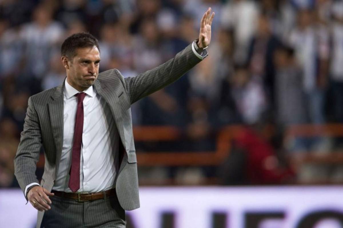 Los grandes futbolistas y entrenadores que han pasado por la liga de México