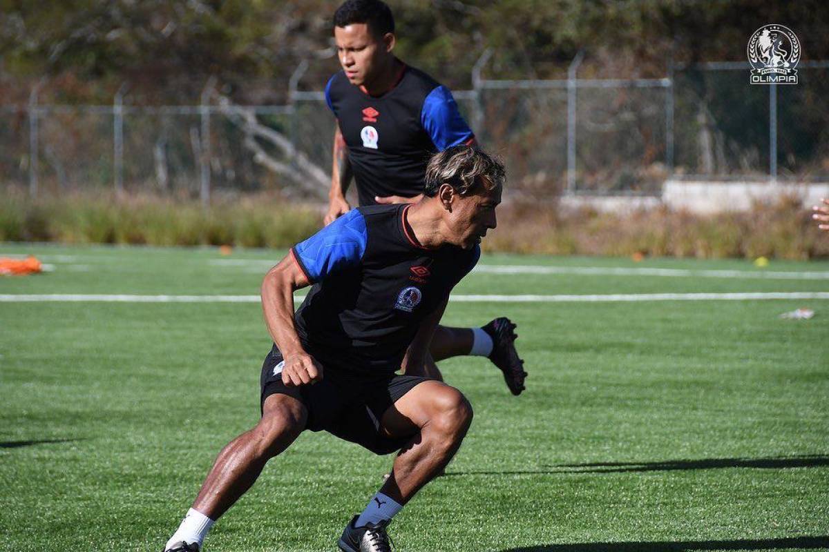 Lavallén ya impone su estilo en Olimpia: así son los entrenamientos del argentino y el regalo especial que recibió del club