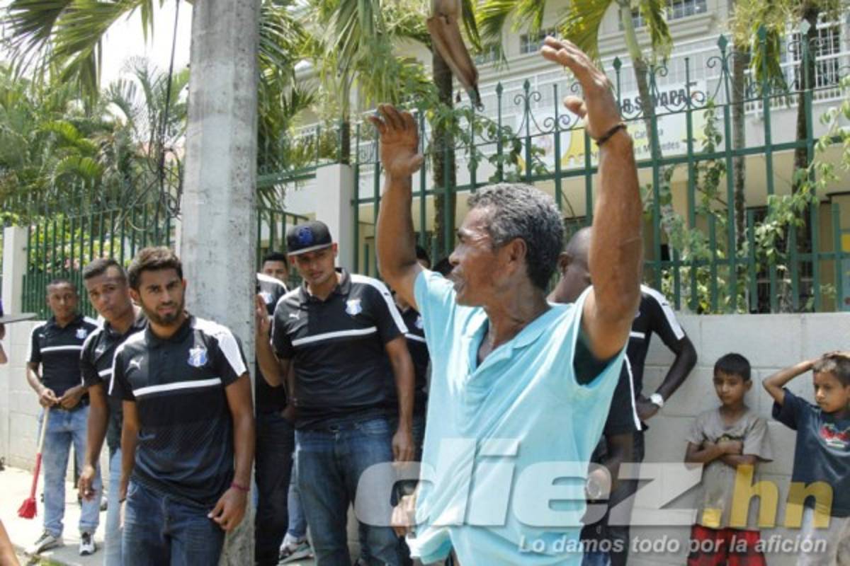 Así fue la captura de un ladrón a manos de los futbolistas del Honduras Progreso