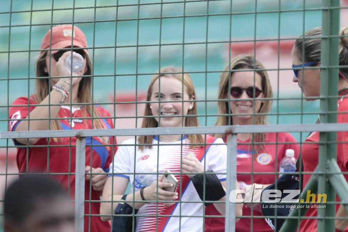 Las bellezas ticas en el Yankel, clasificación de Panamá y el llanto inconsolable de los futbolistas de Cuba