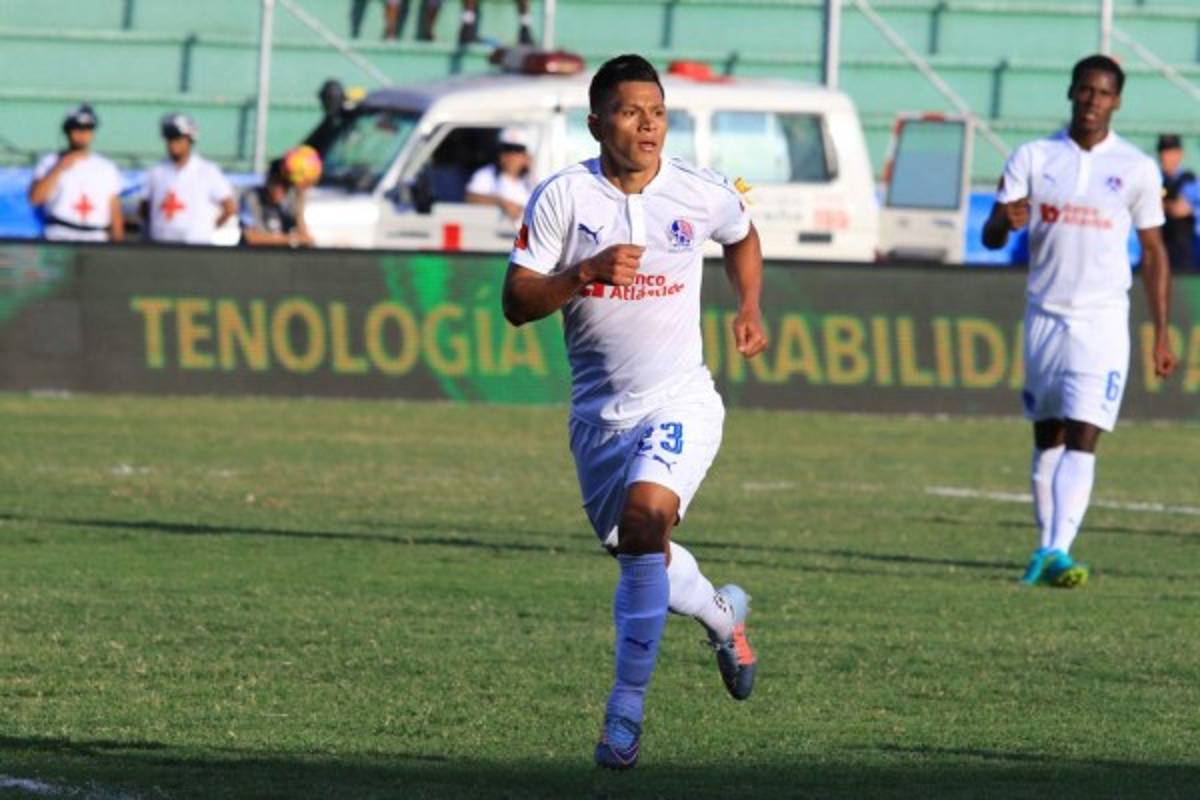 ¡VUELVEN! Así sería la primera convocatoria de Honduras con Carlos Tábora