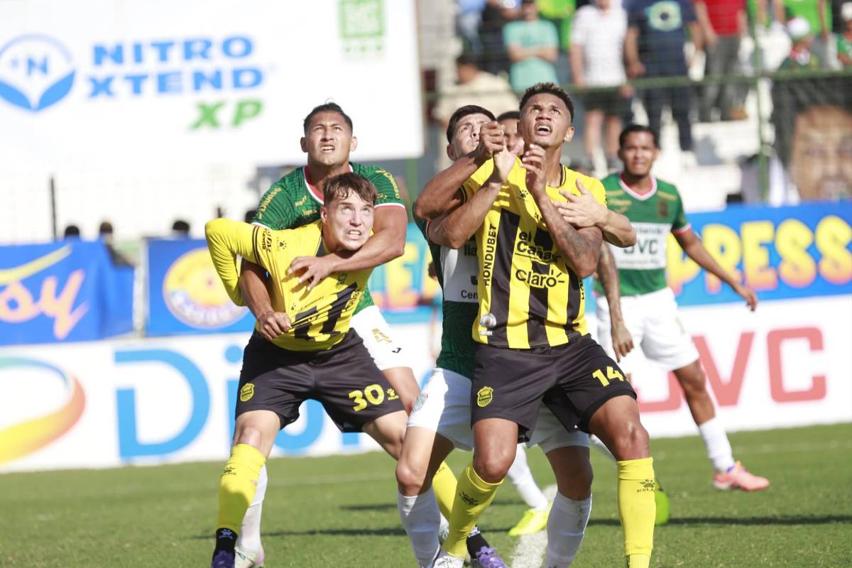 El doble error que afectó a Marathón, el penal que le dieron al Real España y Lavallén explota contra el árbitro