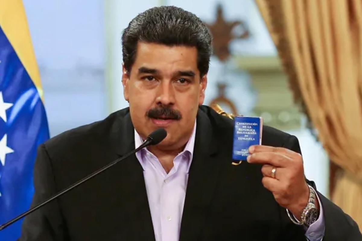 Los 4 cargos que enfrentan Nicolás Maduro y su esposa ante la justicia de Estados Unidos: Van camino a Nueva York