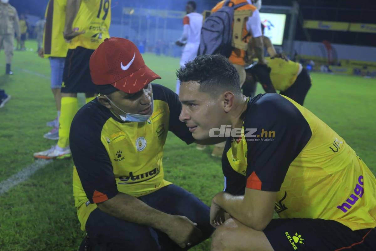 No lo viste en TV: Las hermanas que son novias de dos figuras de Olimpia, el llanto de futbolistas de Real España y la ‘gaseada’ a los albos