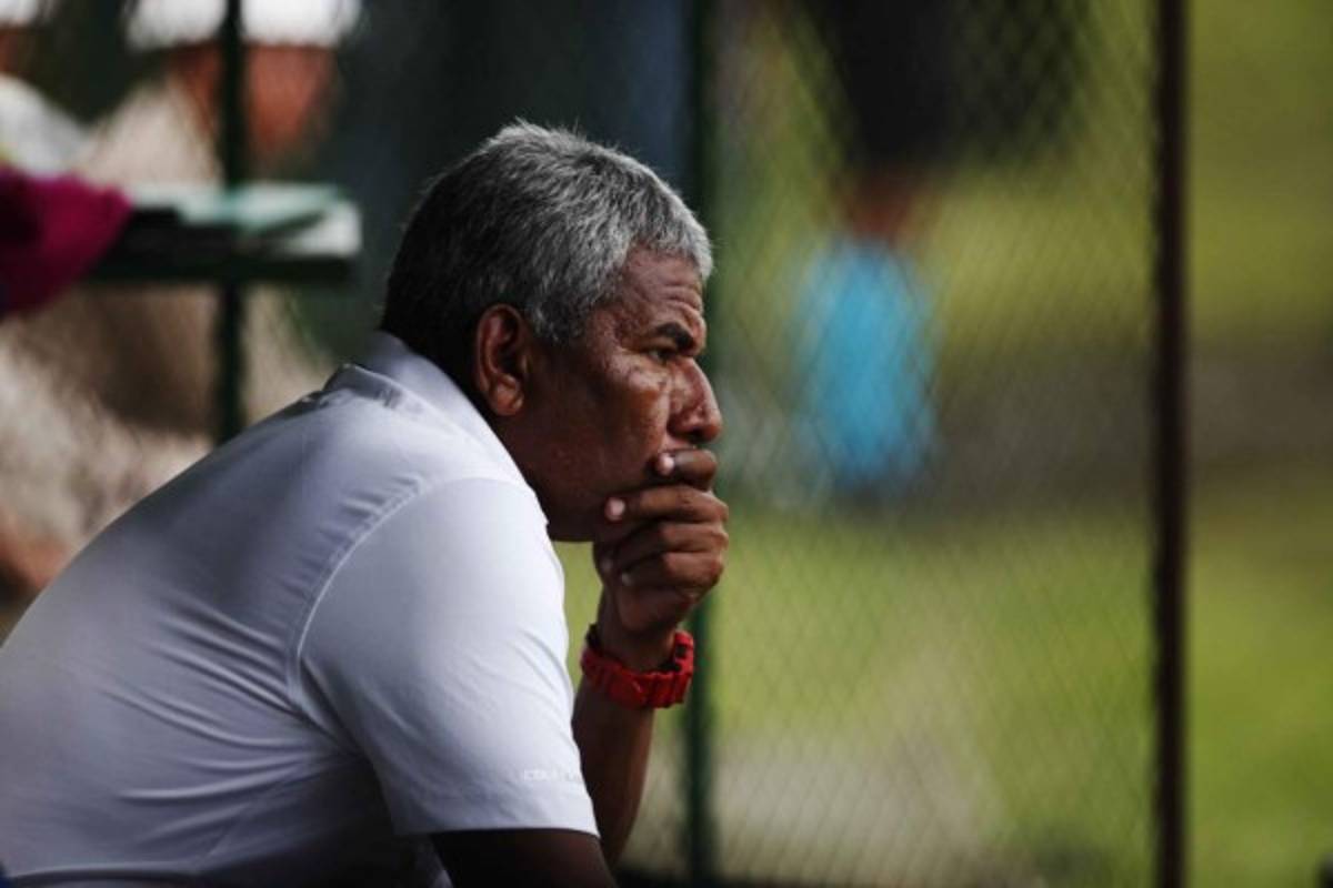 MERCADO: Carlo Costly podría irse al extranjero y Olimpia ofrecería un jugador