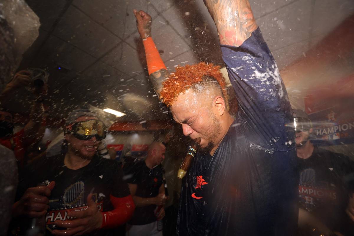 ¡Una verdadera fiesta! Así celebraron los Astros de Houston de Mauricio Dubón su título de Serie Mundial de Béisbol