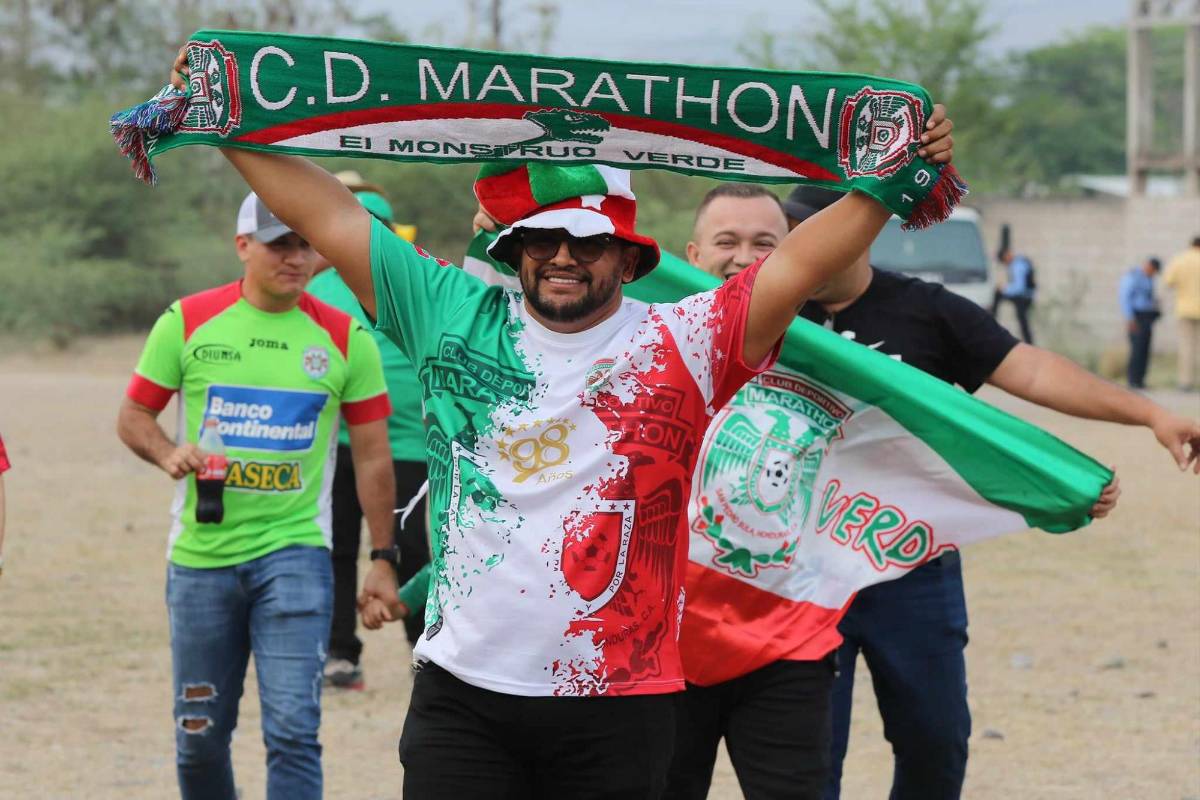 FOTOS: Aficionados de Marathón viajan a Comayagua y pintan de verde las semifinales ante Génesis