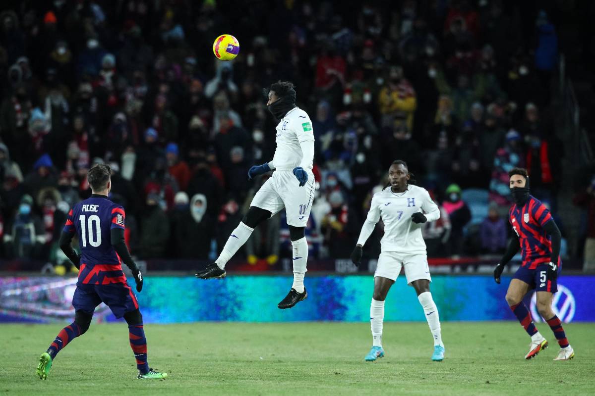 Hondureños congelándose y los gringos sin camisa: Las inolvidables imágenes del EEUU vs Honduras en Minnesota