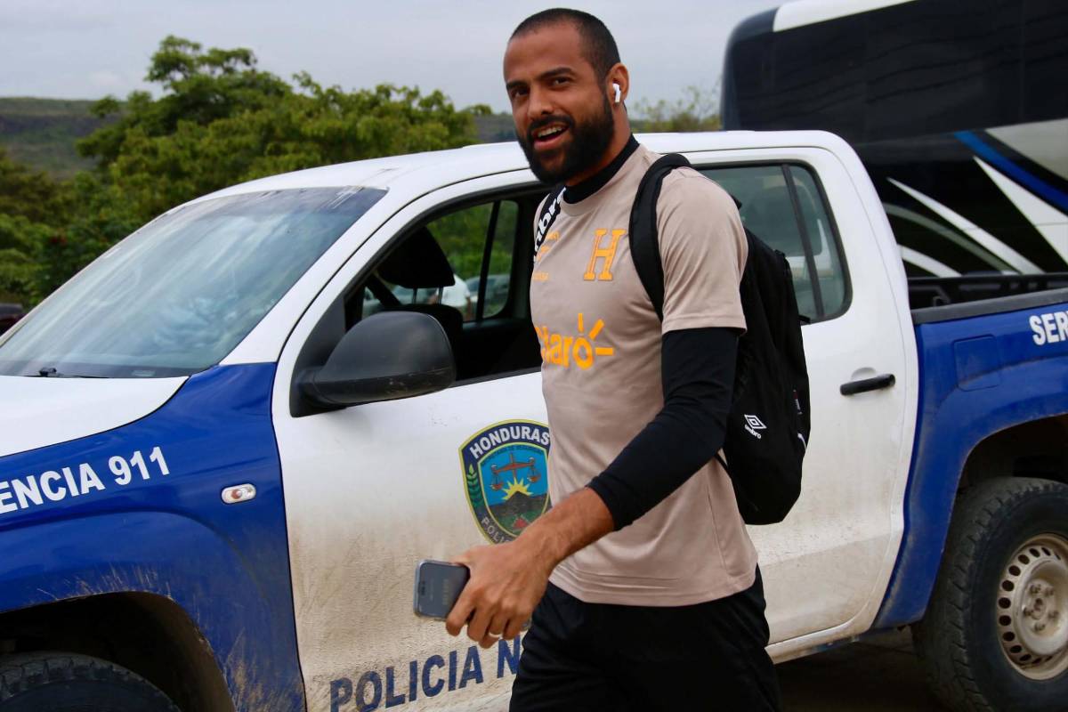 ¡Caras nuevas y un lesionado! Así fue el primer entreno de la 'H' previo a la Nations League