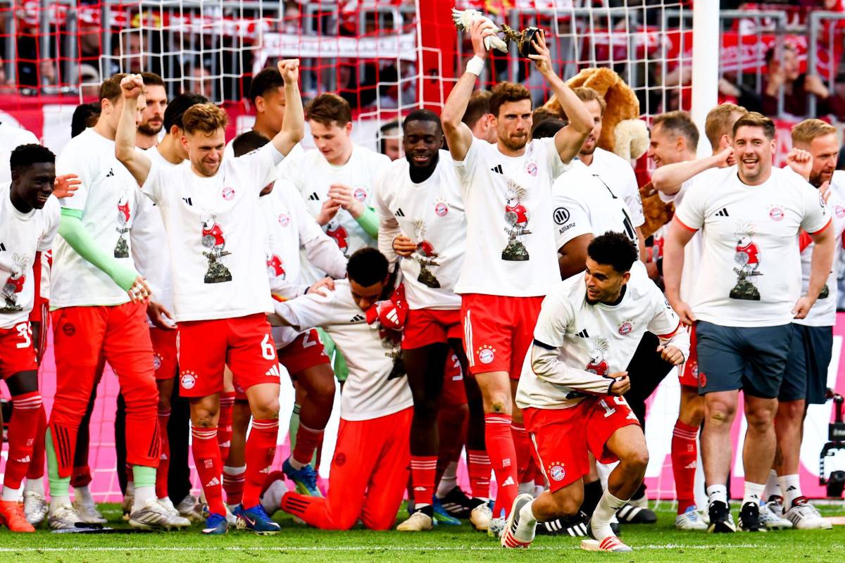 Fiestón del Bayern tras ganar la Bundesliga: el amuleto de la suerte, la euforia de Kompany y así celebró Luis Díaz