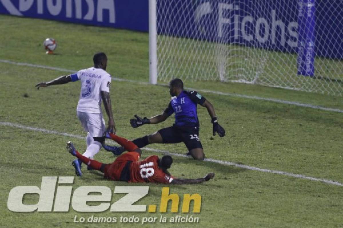 Otras fotos de la debacle: La reacción de Buba López con Maynor tras el error, decepción de los debutantes y el abrazo de Denil Maldonado