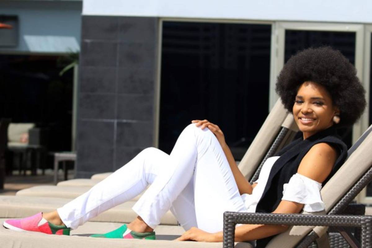 FOTOS: La bella modelo hondureña Massay Crisanto que motiva a la Selección