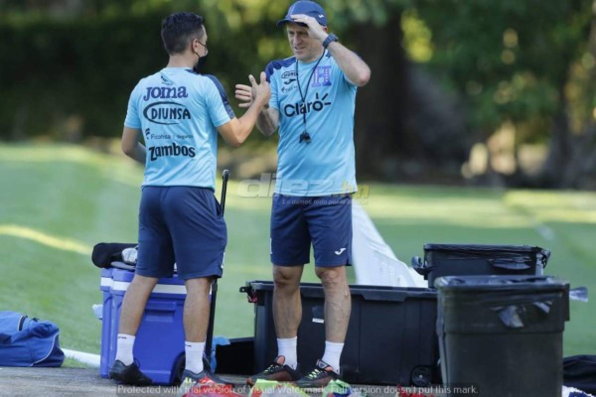 ¿El último entreno de Coito en la H? El entrenador no paró de sonreír y la práctica se hizo en cancha privada