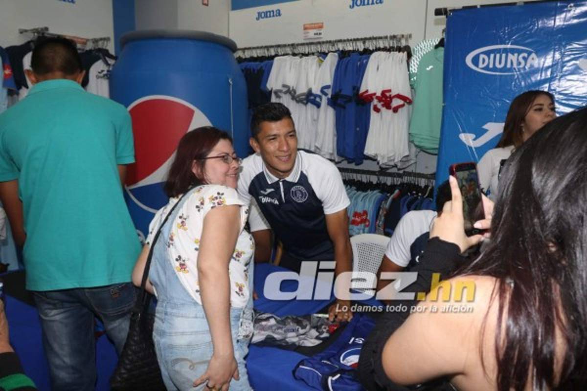 ¡Unidos por la pasión azul! Motagua compartió con sus aficionados
