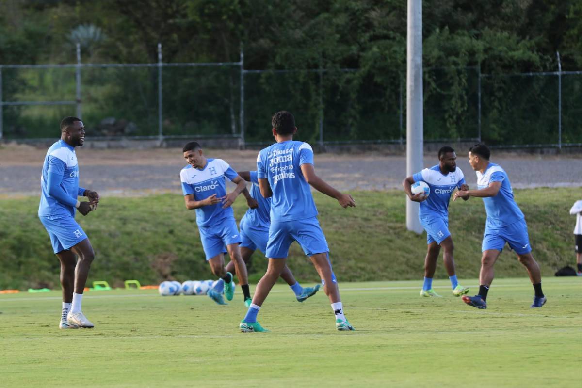 Llegó de sorpresa y otro futbolista se recuperó: Honduras sigue su preparación contra Nicaragua y Costa Rica