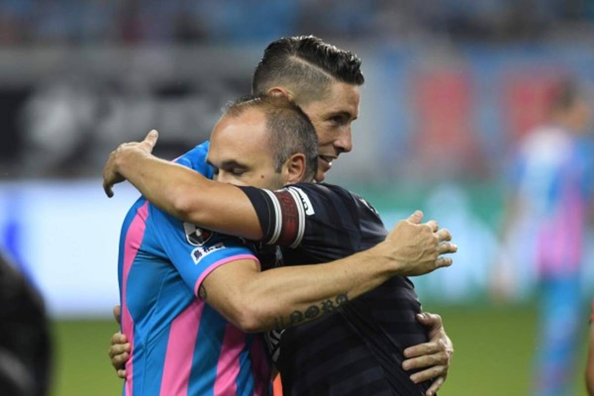 Así fue el adiós de Fernando Torres: Junto a dos grandes amigos y con paliza en Japón