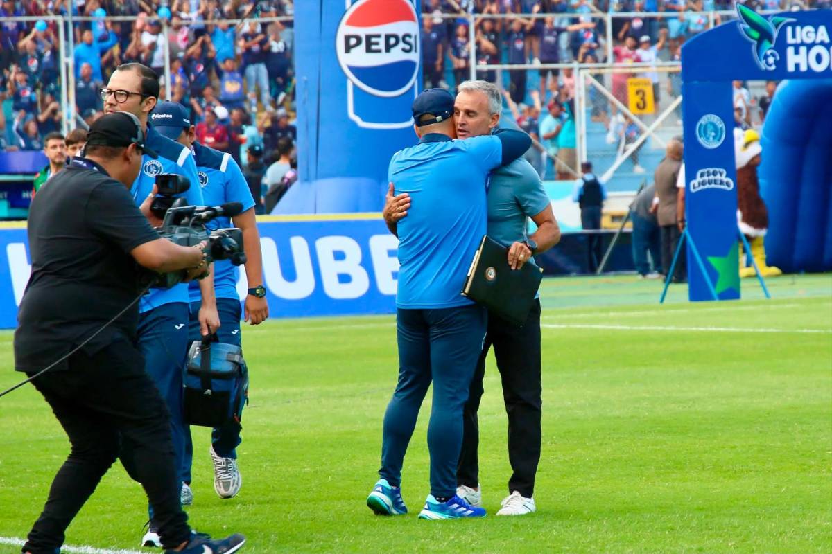 Bellezas, dolor, carnitas y personajes en el título 20 de Motagua en Honduras