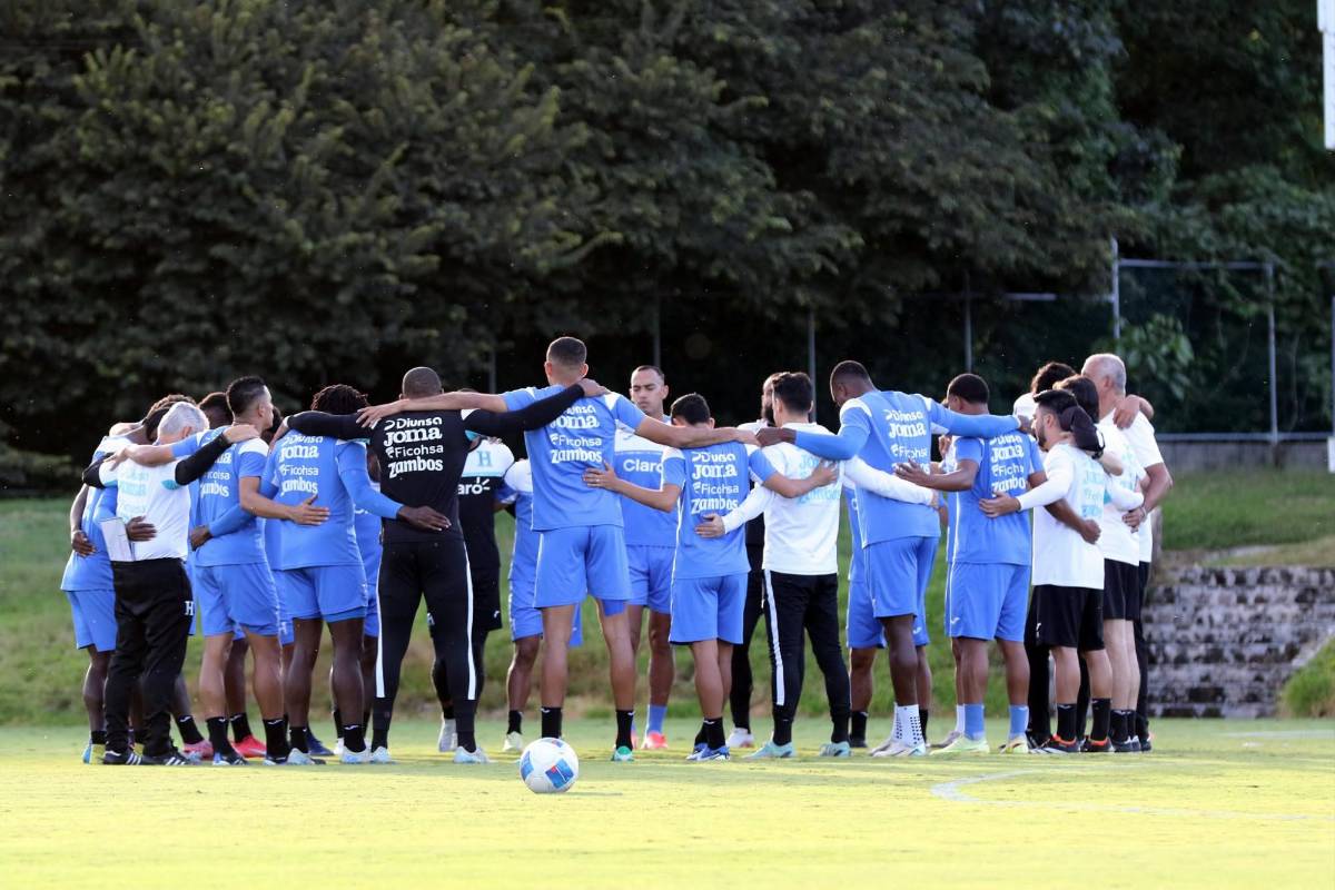 Llegó de sorpresa y otro futbolista se recuperó: Honduras sigue su preparación contra Nicaragua y Costa Rica