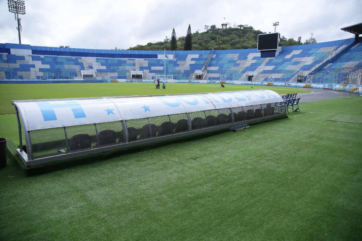 Así embellecen el Estadio Nacional para el Honduras - México: mantenimiento especial y los cambios en la cancha